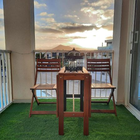 Homeforguest Sunset Senator With Pool And Terrace In Costa Teguise Exterior photo