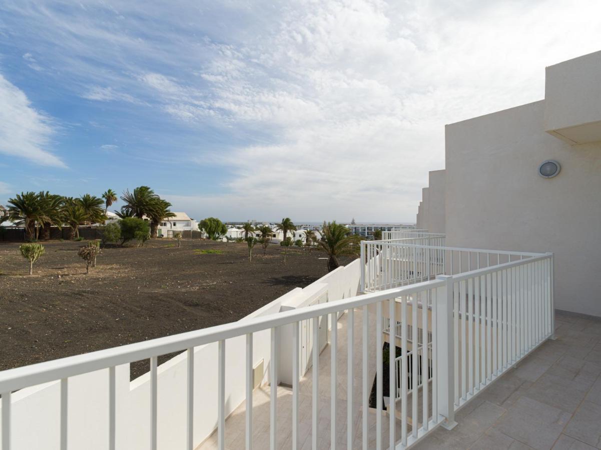 Homeforguest Sunset Senator With Pool And Terrace In Costa Teguise Exterior photo