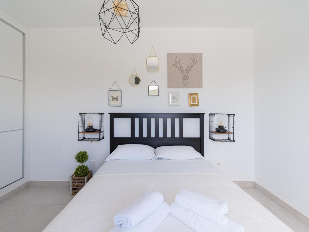 Homeforguest Sunset Senator With Pool And Terrace In Costa Teguise Exterior photo