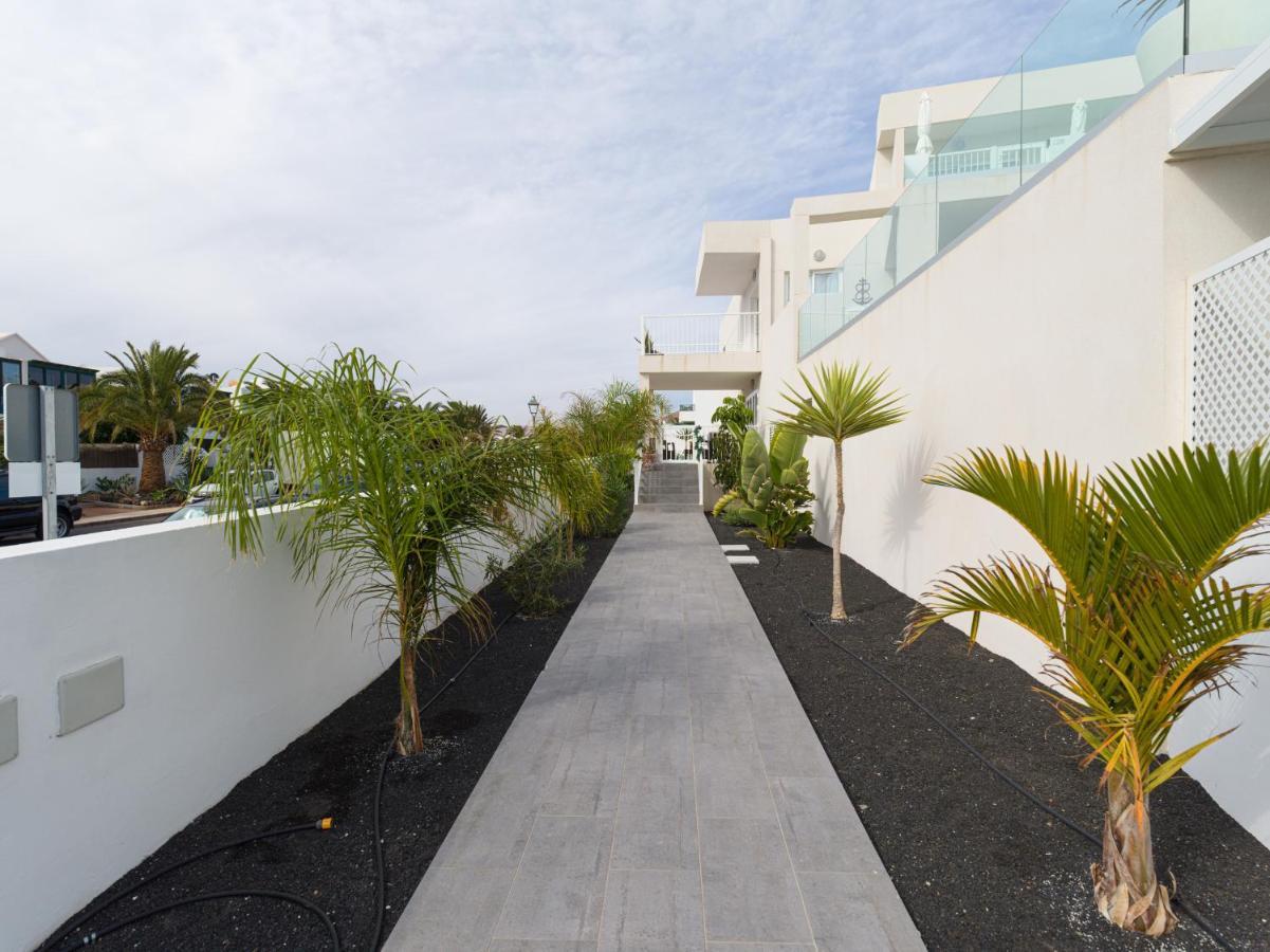 Homeforguest Sunset Senator With Pool And Terrace In Costa Teguise Exterior photo
