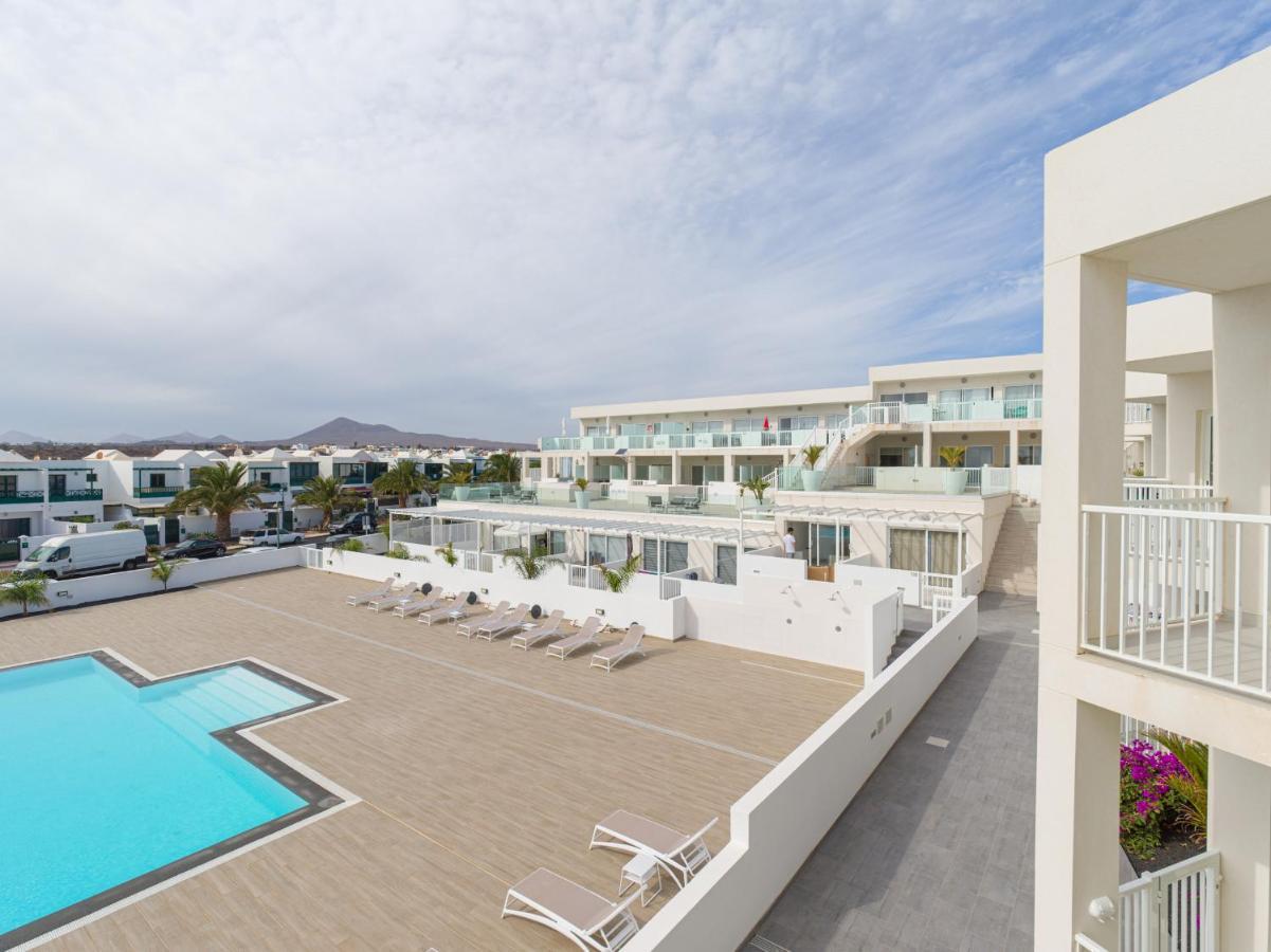 Homeforguest Sunset Senator With Pool And Terrace In Costa Teguise Exterior photo